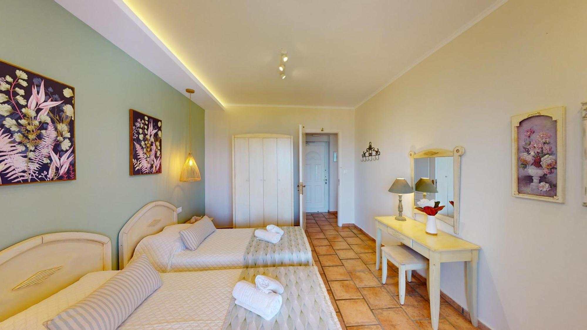 Aneria Suites Episkopi-Chania Esterno foto